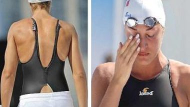 بالصور: لاعبة ايطالية تتسب بفضيحة "تمزق" ملابس السباحة