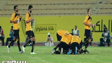 القادسية يحتفظ بلقب كأس ولي العهد الكويتي على حساب العربي