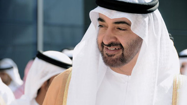 محمد بن زايد يهنئ أمير قطر بالفوز بكأس الخليج