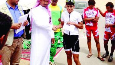 البدن بطل شباب الدراجات السعودية