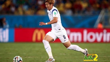 صورة:اللاعب الكورى هيونج مين تم اختياره كأفضل لاعب فى مباراة كوريا الجنوبية وروسيا