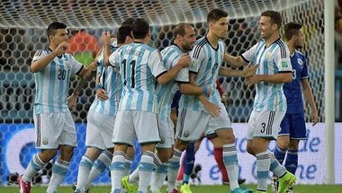 ترقب فى مباراة الأرجنتين وإيران بسبب صراعات السياسة