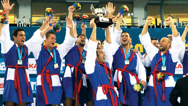 صربيا تتربع على عرش الدوري العالمي لكرة الماء