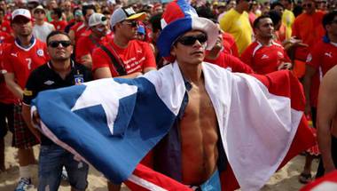 الفيفا يعاقب الاتحاد التشيلي بغرامة مالية