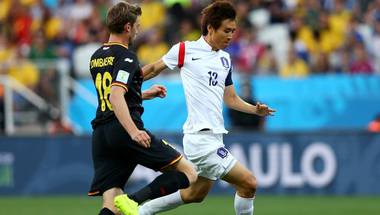 فيديو| بلجيكا تسقط كوريا بـ10 لاعبين وتحسم الصدارة