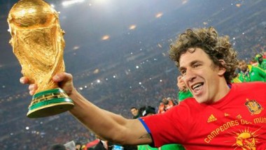 قائد إسبانيا يتجنب تسليم الـ»كأس» للبطل الجديد | صحيفة المدينة