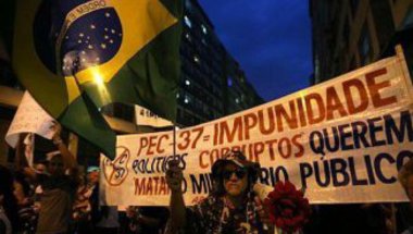 السلطات البرازيلية تخصص 25 ألف شرطي لتأمين نهائي المونديال