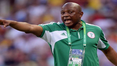 الفيفا: كيشي مدرب نيجيريا يستقيل من منصبه