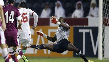 قطر يلحق بثلاثة من أشقاءه ويغادر كأس آسيا بهدف إيراني وحيد