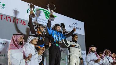 سلطان الفيصل يتوج الفائزين بالجولة الأولى من مهرجان السباقات