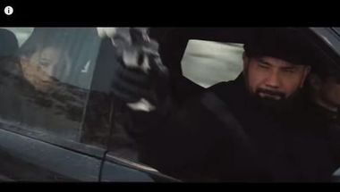 فيديو: نجم المصارعة باتيستا يشارك في فيلم الشبح 007