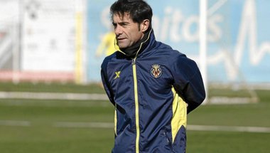فياريال يمدد عقد المدرب مارسيلينو 3 أعوام