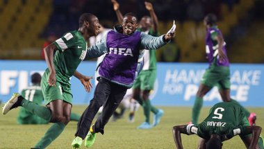 بالفيديو| نيجيريا تتأهل لنهائي كأس العالم للناشئين في حملة الدفاع عن اللقب