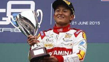التمويل المالي كل ما ينقص سائقا إندونيسيا لتحقيق حلمه في فورمولا 1