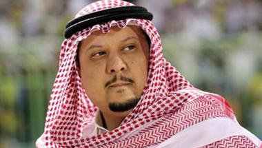 رئيس النصر يهاجم التحكيم السعودي