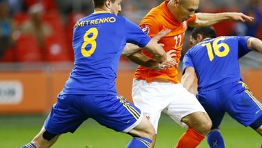 تصفيات يورو 2016: هزيمة كازخستان أمام أيسلندا بثلاثية