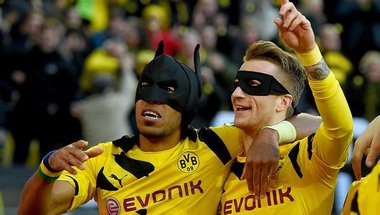 «باتمان» يثير جدلاً في الدوري الألماني