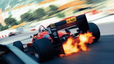 عودة التزود بالوقود في سباقات الفورمولا-1 من أجل استعادة الجماهير الغائبة!