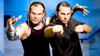 TNA تجرد الأخوين هاردي من اللقب.. لهذا السبب!