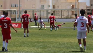 الشركات التجارية تتنافس للاستثمار بكرة القدم في تونس