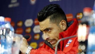 تخفيض عقوبة لاعب منتخب الشيلي