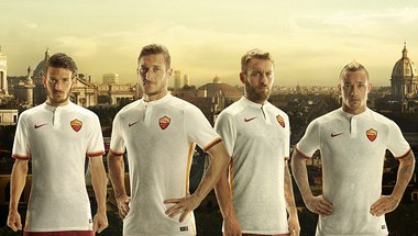 بالصور| روما يعلن عن قميص الموسم المقبل