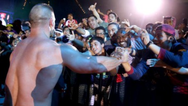 السعودية تستضيف نجوم WWE مجددا في أكتوبر المقبل
