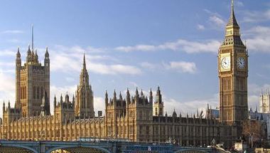 لندن.. عاصمة الضباب ذات الـ8 ملايين نسمة والـ300 لغة