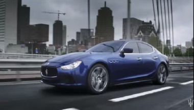 فيديو .. مازيراتي تعرض فيديو جديد لسيارة جيبلي بعنوان "الجاذبية"