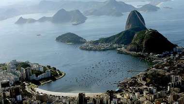 اللجنة الأولمبية الدولية تخضع مياه ريو للتحليل