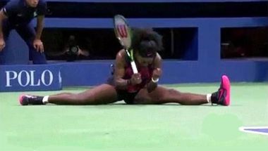 بالفيديو| سيرينا وليامز تُظهر لياقة بدنية خرافية في بطولة أمريكا المفتوحة