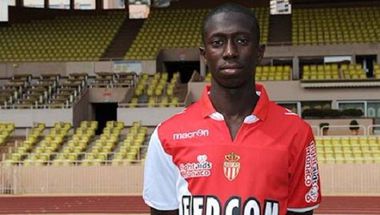 لاعب موناكو سيسوكو يريد أن يصبح إماما و يلعب في بلد مسلم ‎
