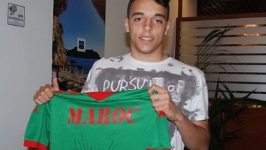 "الهيلالي" لاعب ميلان يرفض إيطاليا من أجل المغرب