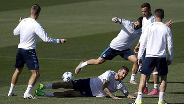 فيديو..راموس متهكمًا على لاعبي ريال مدريد: أنتم تلعبون بطريقة مورينيو إنتر
