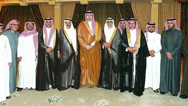 الرئيس العام يستقبل إدارة صم الرياض ونادي الجبيل وأبطال الكاراتيه