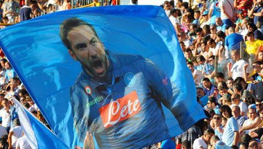 السلطات الإيطالية تمنع جماهير نابولي من التواجد في مباراة يوفنتوس