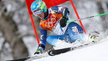 الاتحاد الدولي للتزلج يوقف الروسية يوليا إيفانوفا