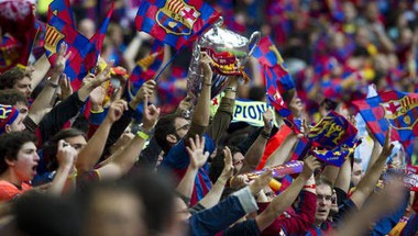 جماهير برشلونة تتلقى الضوء الأخضر للتصفير على النشيد الإسباني
