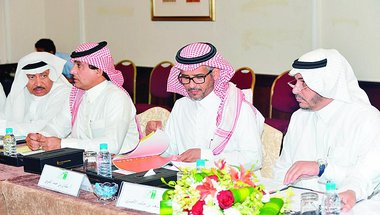 مصادر «الرياض»: يحق للمنظمات الرياضية التدخل باتحاد الكرة لإصلاح الخلل