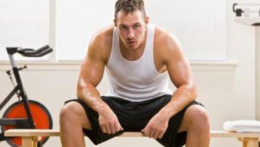حقائق حول العضلات.. لا تفرط في التمارين واهتم بالميلاتونين!