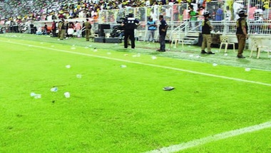 إدارة ملعب الجوهرة ترفع الحاجز المعدني في مباراة الاتحاد والنصر