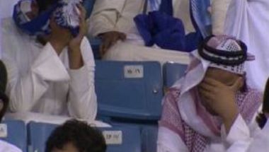 حزن هلالي بعد التعادل القاتل مع الجزيرة الإماراتي