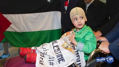 نجوم ريال مدريد يستقبلون الطفل الفلسطيني - صحيفة صدى الإلكترونية
