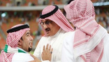 أخبار الأهلي السعودي .. مقدار المكافأة للاعبين بعد الفوز على الشباب