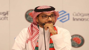رئيس الإتفاق يؤكد دعمه ومساندته للاعب عبدالله هزازي