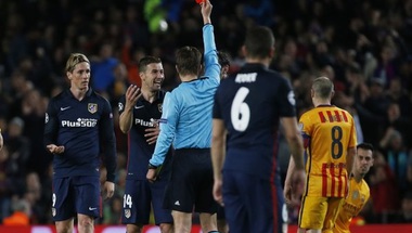 أرقام .. أتلتيكو مدريد يعاني من البطاقات الملونة أمام برشلونة وفي دوري الأبطال