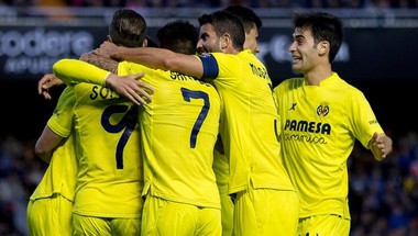 فياريال يضمن التأهل إلى دوري أبطال أوروبا بعد الفوز على فالنسيا
