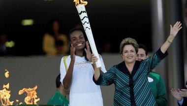 الأولمبية البحرينية تكشف عن وفدها المشارك في أولمبياد ريو