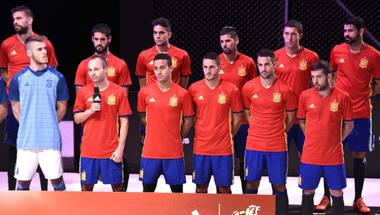 مذبحة نجوم في قائمة إسبانيا للمشاركة في يورو 2016
