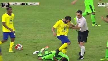 الكشف عن مدة عقوبة أحمد الفريدي لاعب النصر